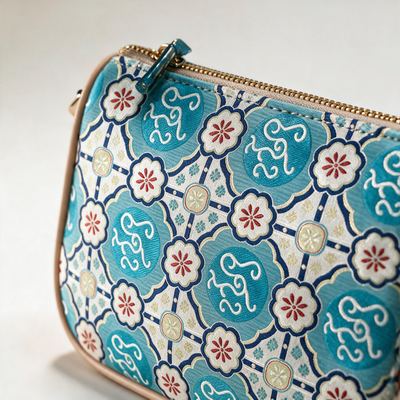 Silk-Road Florals, Heritage Purse (22 × 14 cm)